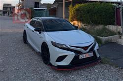 تۆیۆتا کامری